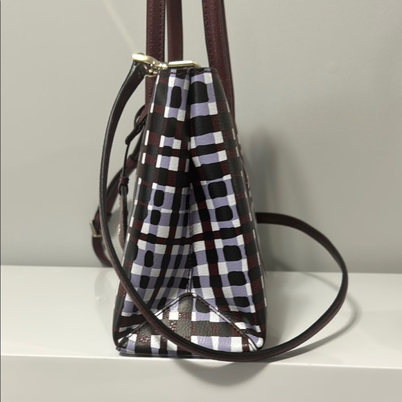 Kate Spade Maroon and Black Satchel with Structured Elegance & Matching Wallet - Picture 4 of 7